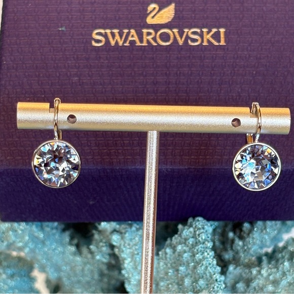 Authentic Swarovski MINI Bella Blue Crystal Bezel Rhodium Lever Back Earrings - Picture 16 of 16